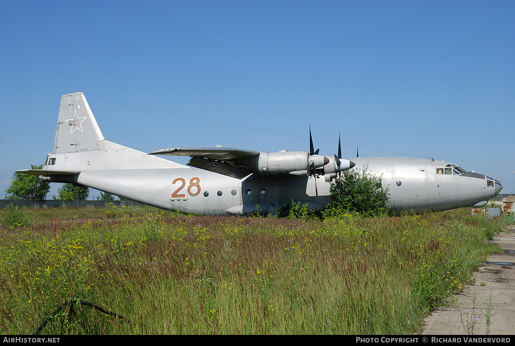 Aircraft Photo of 28 red | Antonov An-12BP | Russia - Air Force | AirHistory.net #19196