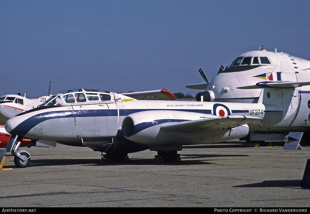 Aircraft Photo of XF274 | Gloster Meteor T7 | UK - Air Force | AirHistory.net #19263