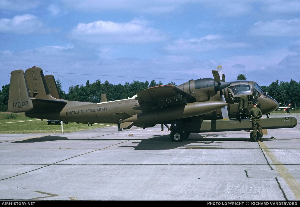 Aircraft Photo of 69-17002 / 17002 | Grumman OV-1D Mohawk | USA - Army | AirHistory.net #19280