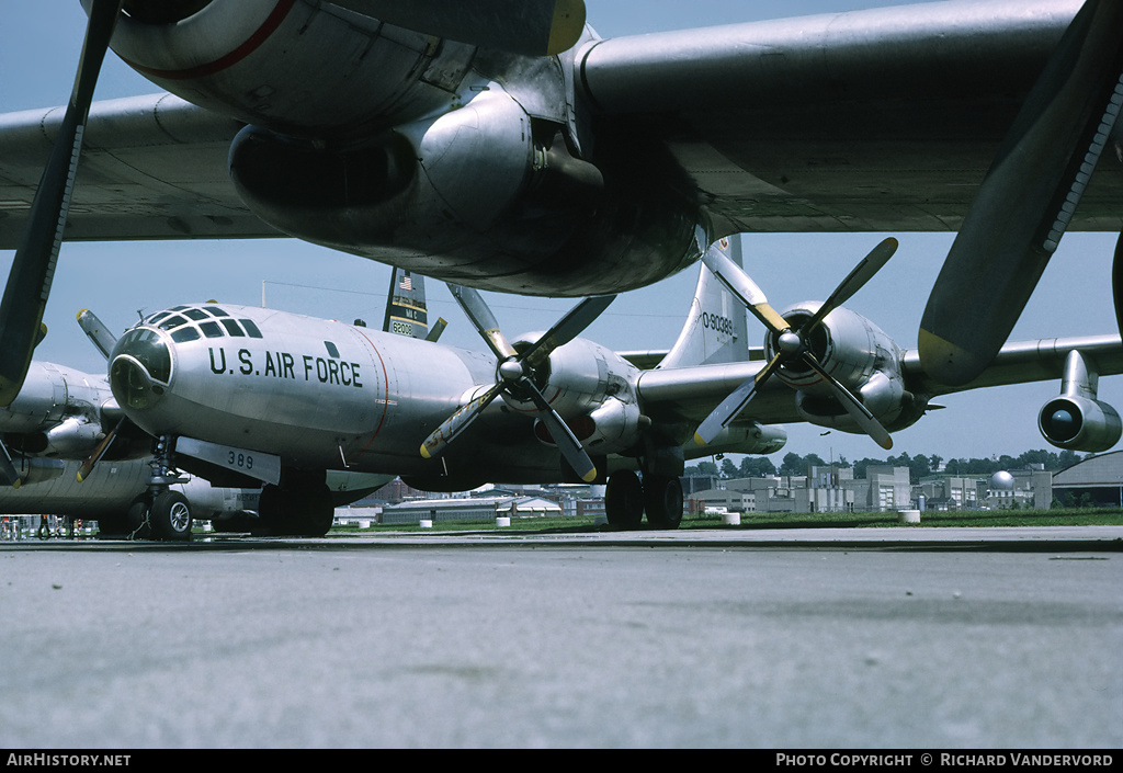 Aircraft Photo of 49-389 / 0-90389 | Boeing KB-50J Superfortress | USA - Air Force | AirHistory.net #19290