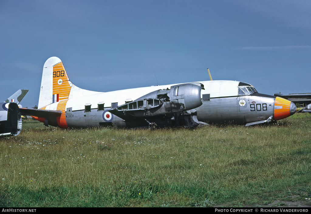 Aircraft Photo of WJ908 | Vickers 668 Varsity T.1 | UK - Air Force | AirHistory.net #19292
