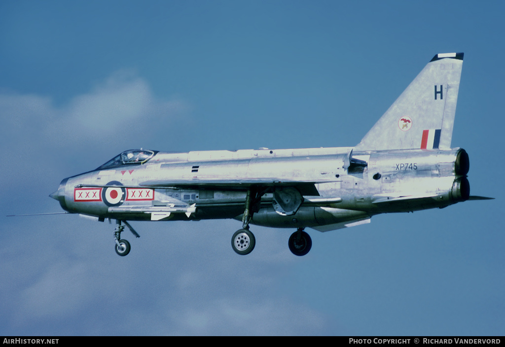 Aircraft Photo of XP745 | English Electric Lightning F3 | UK - Air Force | AirHistory.net #19327