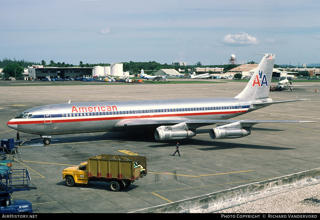 Aircraft Photo of N8437 | Boeing 707-323B | American Airlines | AirHistory.net #19328