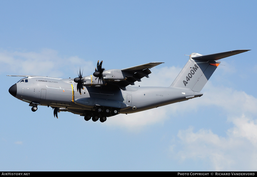 Aircraft Photo of EC-404 | Airbus A400M Grizzly | Airbus | AirHistory.net #19338