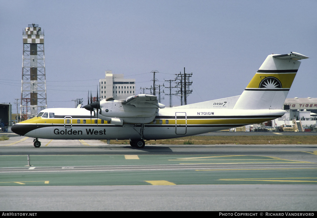 Aircraft Photo of N701GW | De Havilland Canada DHC-7-102 Dash 7 | Golden West Airlines | AirHistory.net #19359