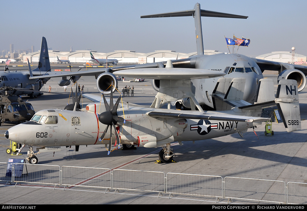 Aircraft Photo of 165828 | Grumman E-2C Hawkeye 2000 | USA - Navy | AirHistory.net #19417