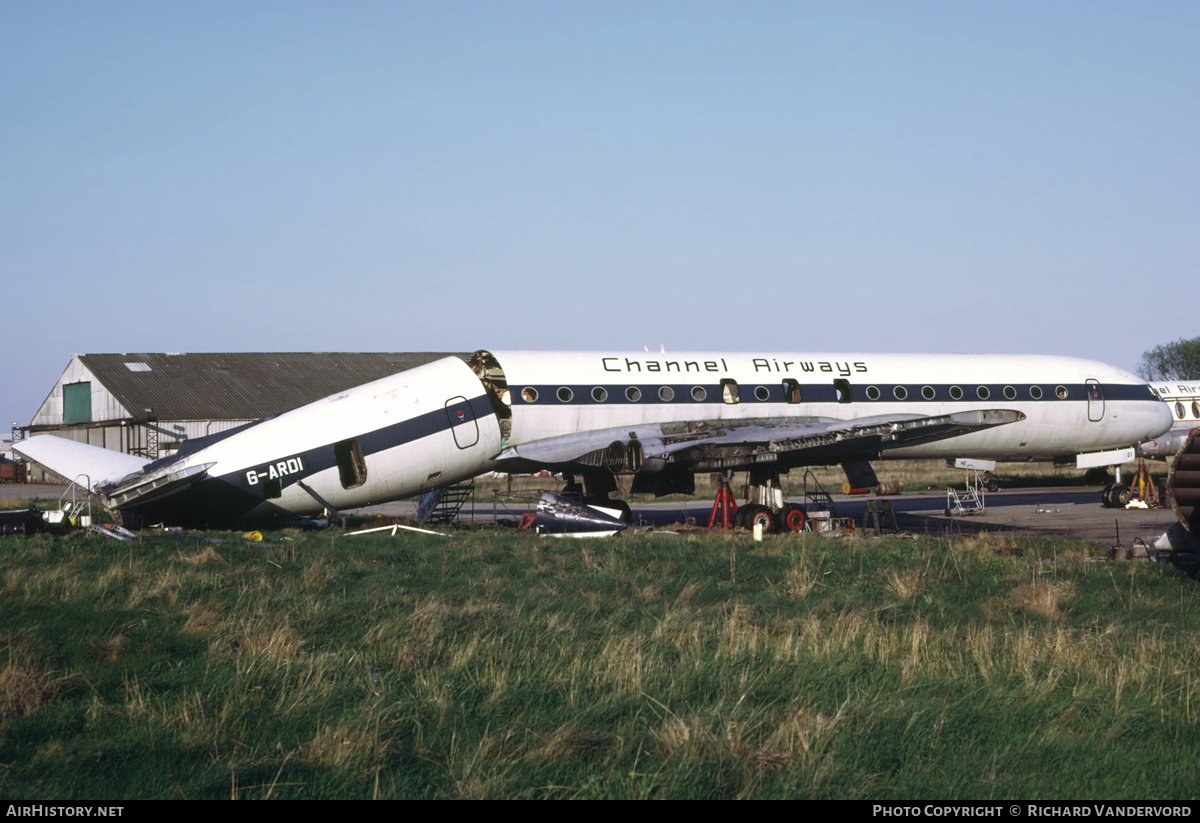 Aircraft Photo of G-ARDI | De Havilland D.H. 106 Comet 4B | Channel Airways | AirHistory.net #19542