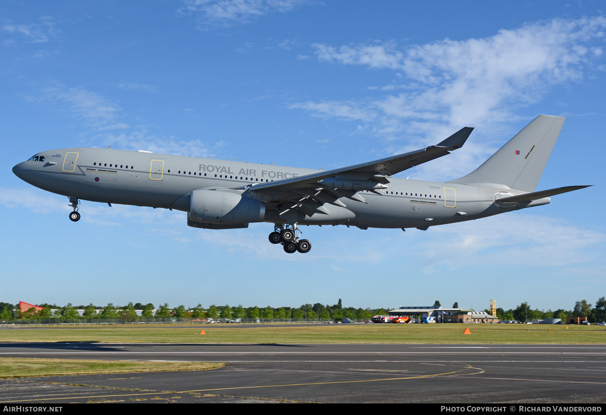 Aircraft Photo of ZZ337 | Airbus A330 Voyager KC2 (A330-243MRTT) | UK - Air Force | AirHistory.net #19592