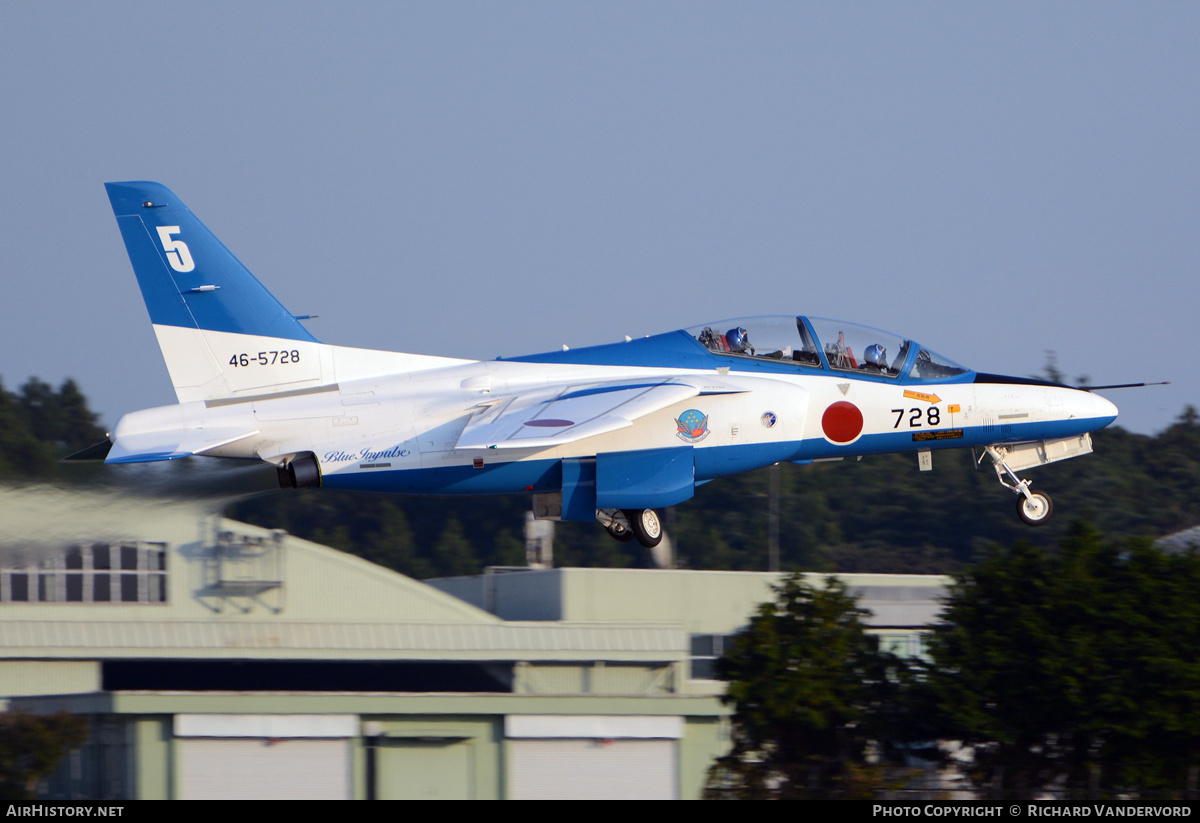 Aircraft Photo of 46-5728 | Kawasaki T-4 | Japan - Air Force | AirHistory.net #19595