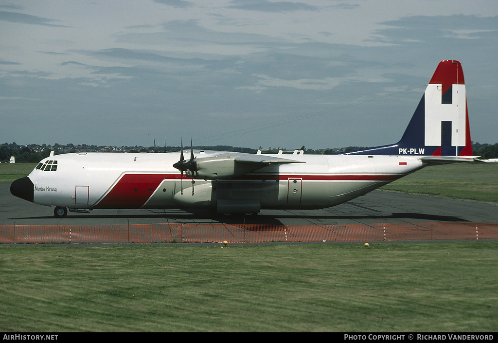 Aircraft Photo of PK-PLW | Lockheed L-100-30 Hercules (382G) | HeavyLift Cargo Airlines | AirHistory.net #19715