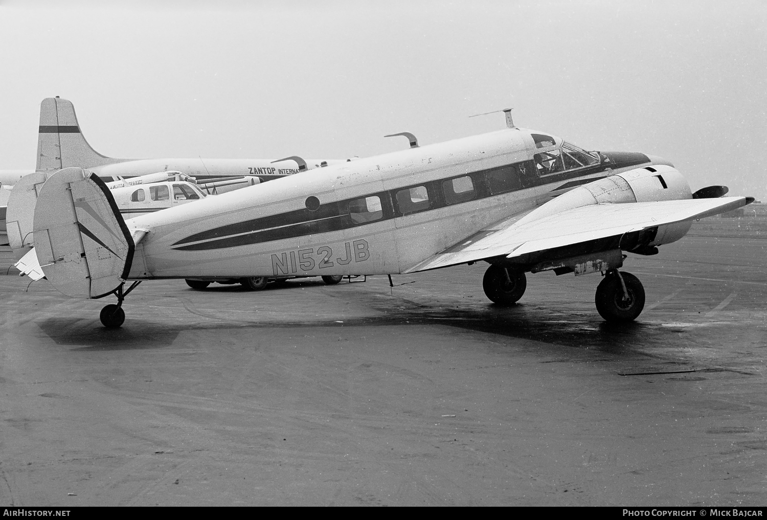 Aircraft Photo of N152JB | Beech E18S | AirHistory.net #19879