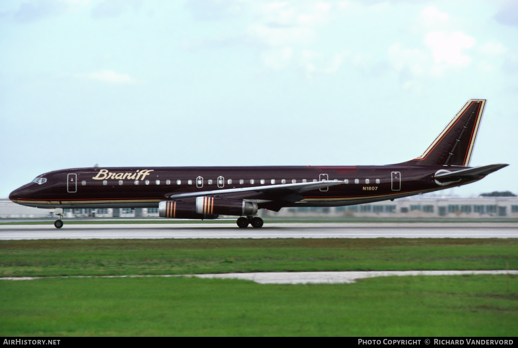Aircraft Photo of N1807 | McDonnell Douglas DC-8-62CF | Braniff International Airways | AirHistory.net #19905