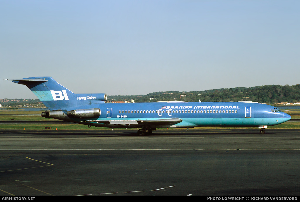 Aircraft Photo of N434BN | Boeing 727-227/Adv | Braniff International Airways | AirHistory.net #19917