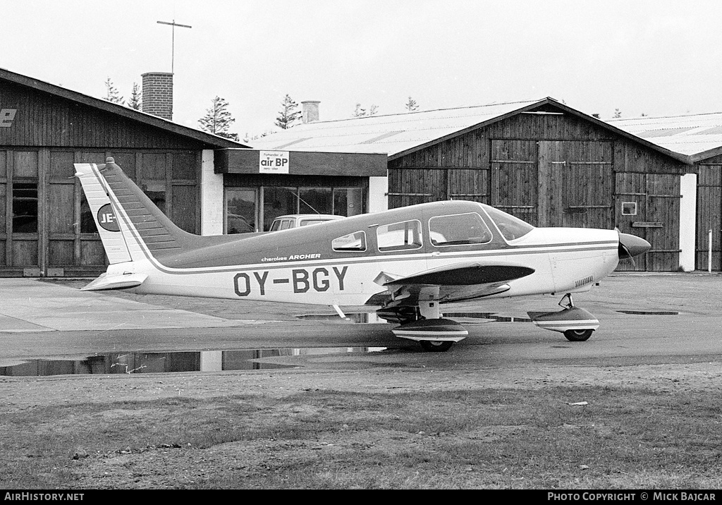 Aircraft Photo of OY-BGY | Piper PA-28-180 Cherokee Archer | Je-Ma | AirHistory.net #20003