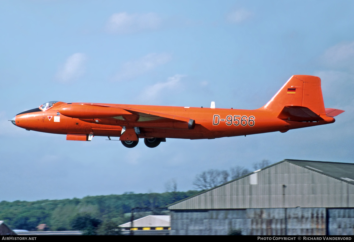 Aircraft Photo of D-9566 | English Electric Canberra B2 | Germany - Air Force | AirHistory.net #20039