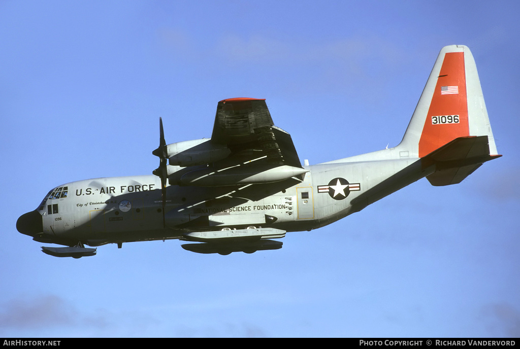 Aircraft Photo of 93-1096 / 31096 | Lockheed Martin LC-130H Hercules (L-382) | USA - Air Force | AirHistory.net #20043