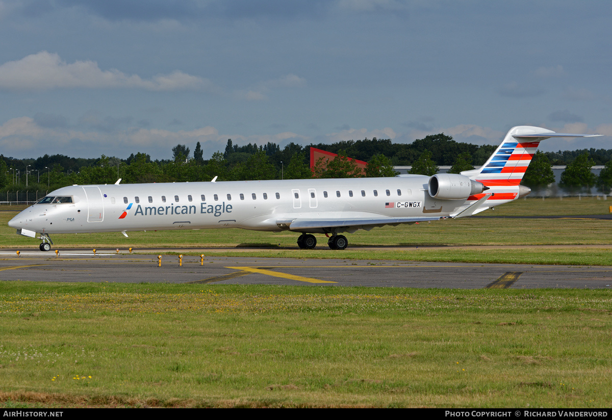 Aircraft Photo of C-GWGX | Bombardier CRJ-900LR NG (CL-600-2D24) | American Eagle | AirHistory.net #20067