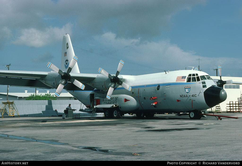 Aircraft Photo of N6541C | Lockheed C-130B Hercules (L-282) | United States Department of Commerce | AirHistory.net #20084