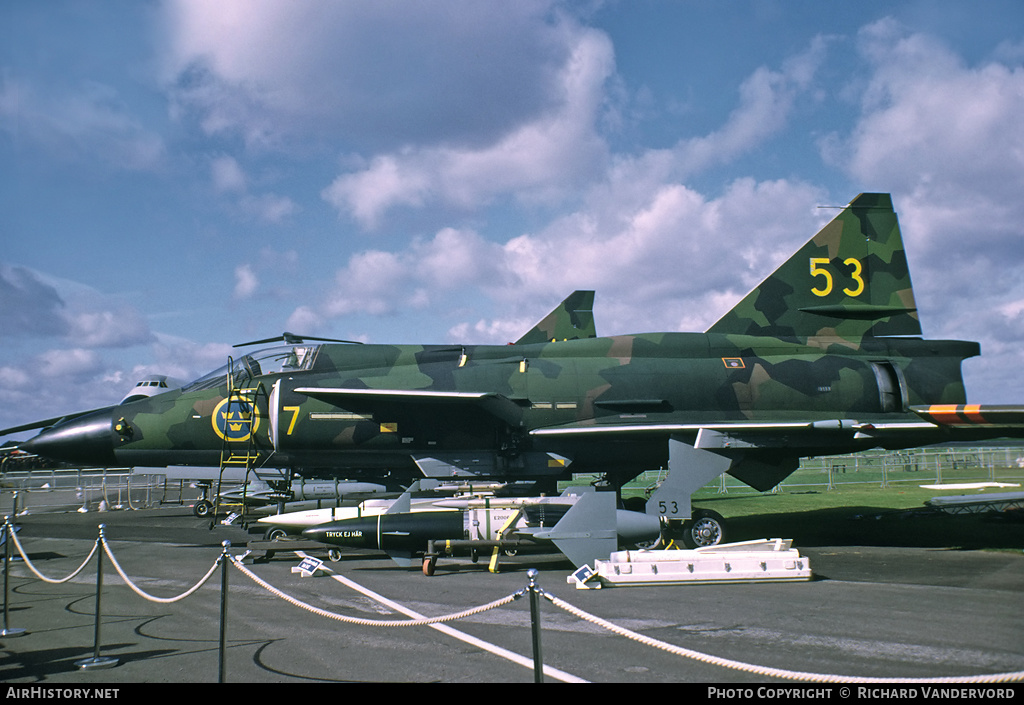 Aircraft Photo of 37053 | Saab AJ37 Viggen | Sweden - Air Force | AirHistory.net #20114