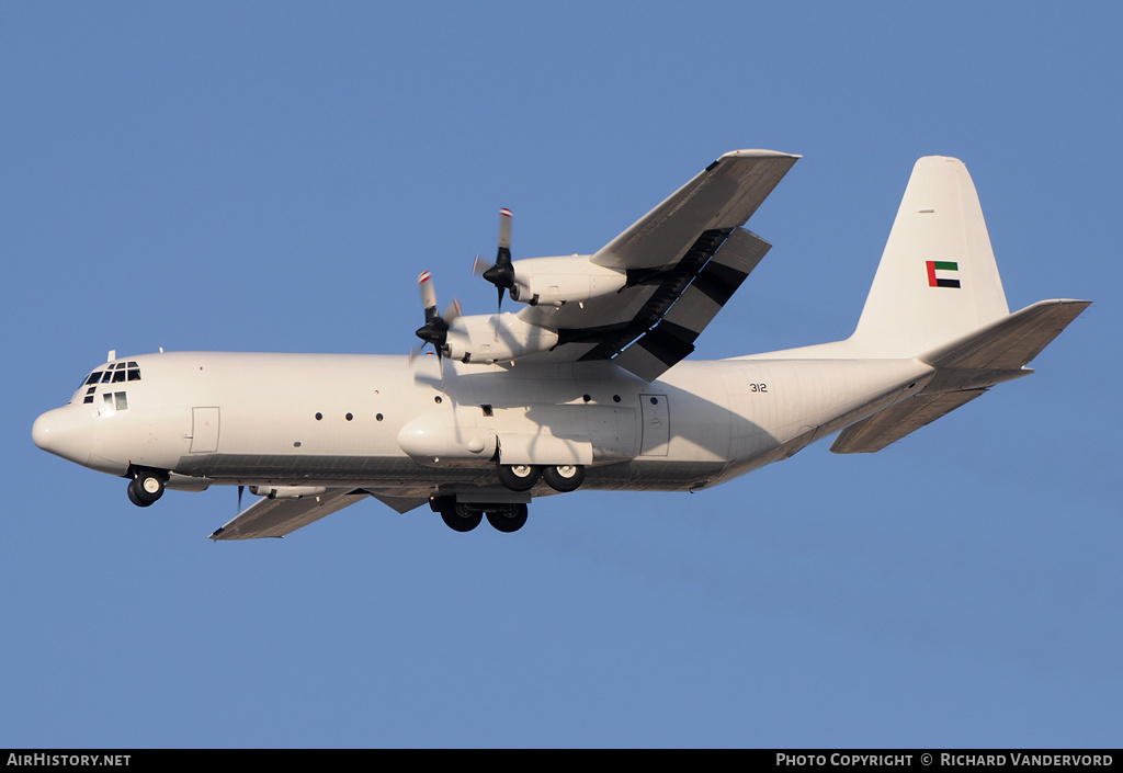 Aircraft Photo of 312 | Lockheed C-130H-30 Hercules (L-382) | United Arab Emirates - Air Force | AirHistory.net #20145