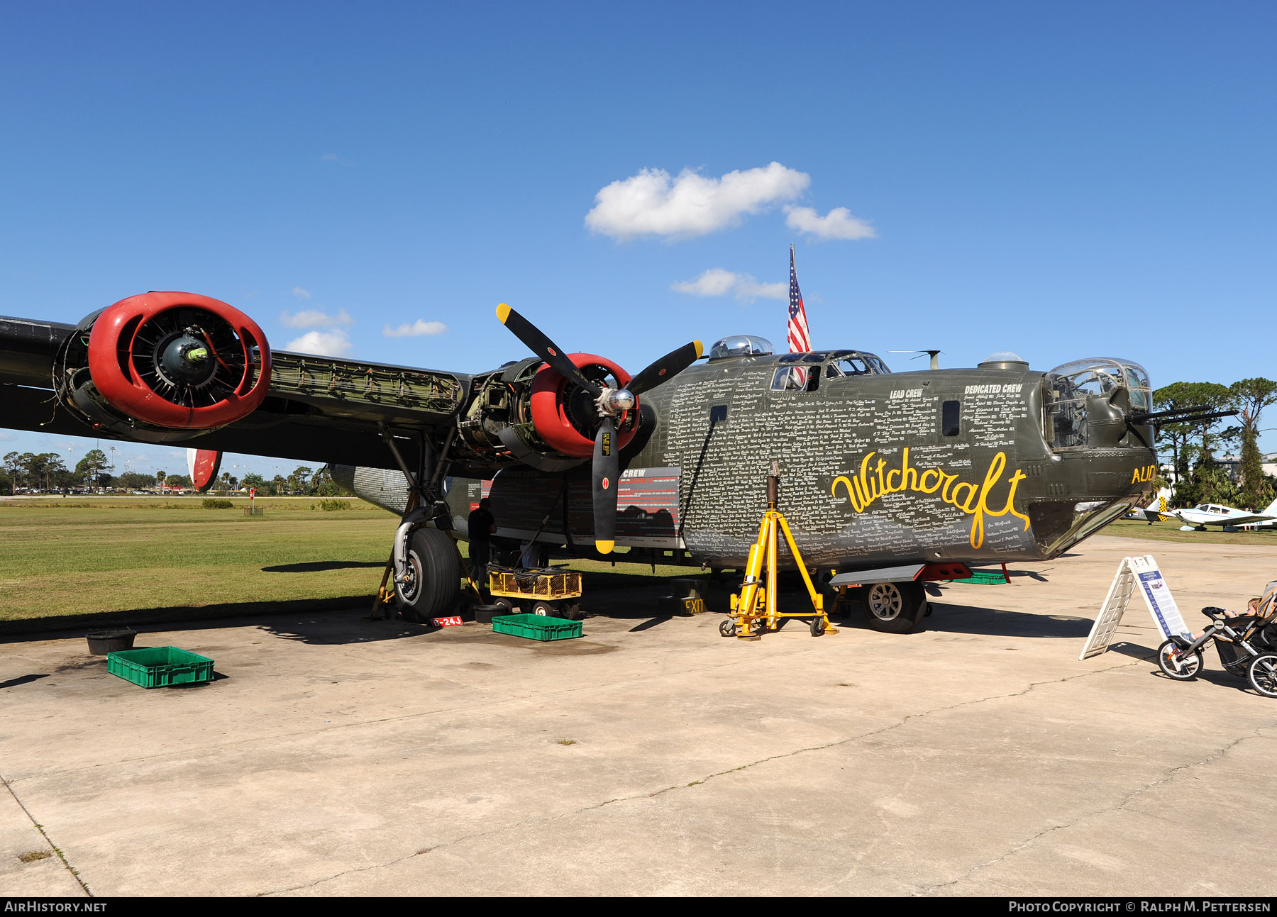 Aircraft Photo of N224J / NX224J / 252534 | Consolidated B-24J Liberator | USA - Air Force | AirHistory.net #20164