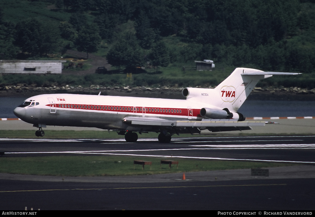 Aircraft Photo of N12304 | Boeing 727-231 | Trans World Airlines - TWA | AirHistory.net #20267