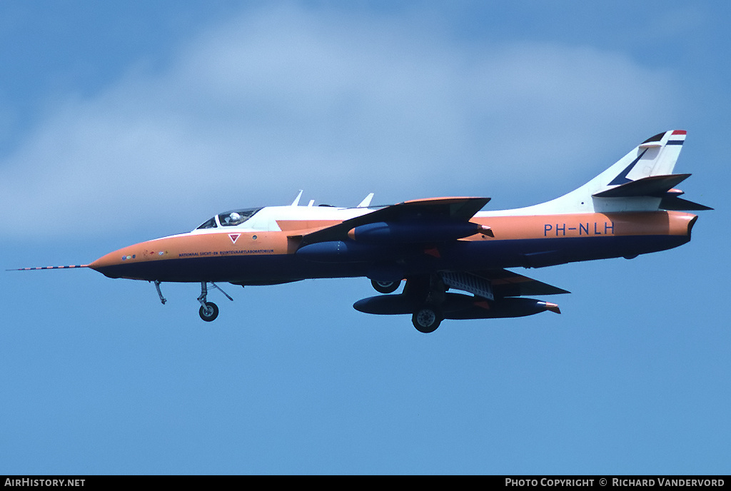 Aircraft Photo of PH-NLH | Hawker Hunter FR74B | NLR - Nationaal Lucht- en Ruimtevaartlaboratorium | AirHistory.net #20448