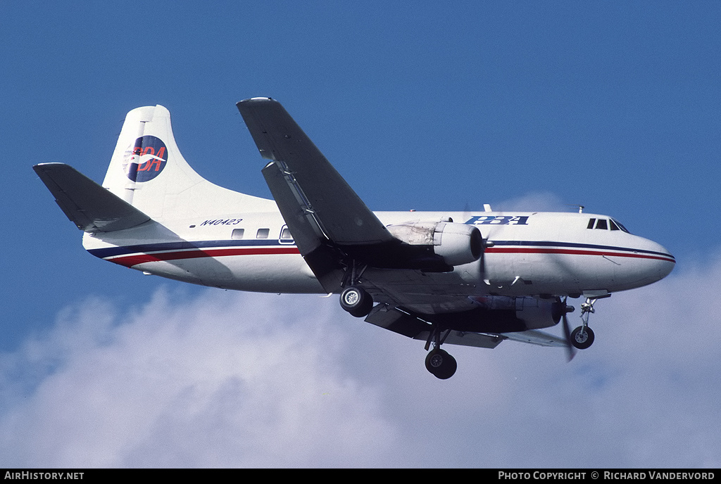 Aircraft Photo of N40423 | Martin 404 | PBA - Provincetown-Boston Airline | AirHistory.net #20474