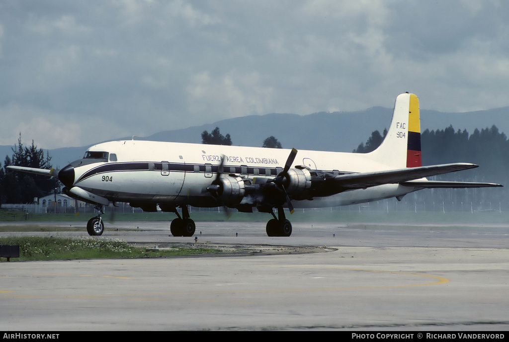 Aircraft Photo of FAC904 | Douglas DC-6B | Colombia - Air Force | AirHistory.net #20477