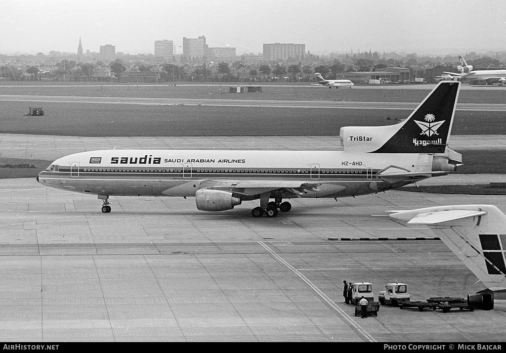 Aircraft Photo of HZ-AHD | Lockheed L-1011-385-1-15 TriStar 200 | Saudia - Saudi Arabian Airlines | AirHistory.net #20541