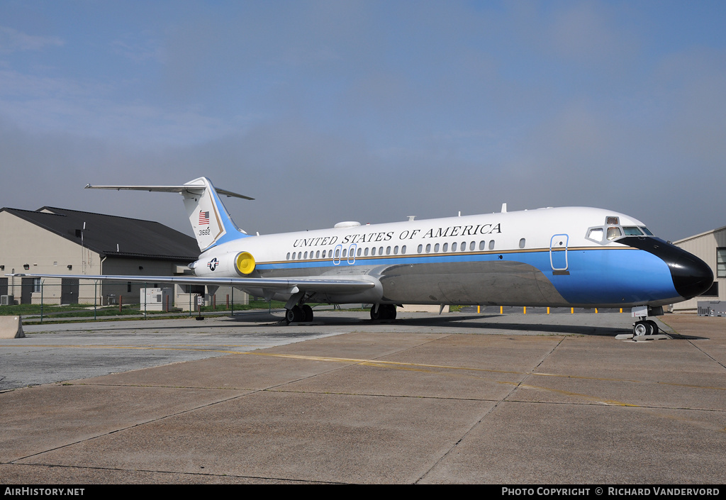 Aircraft Photo of 73-1682 / 31682 | McDonnell Douglas VC-9C (DC-9-32) | USA - Air Force | AirHistory.net #20563