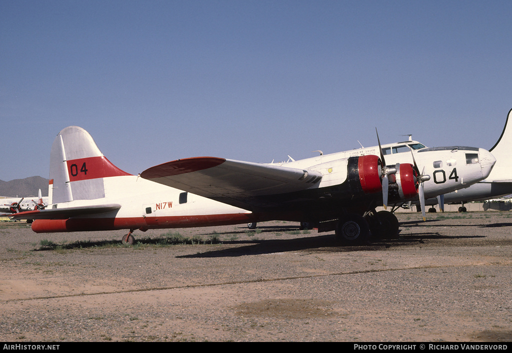 Aircraft Photo of N17W | Boeing B-17F Flying Fortress | Globe Air | AirHistory.net #20642
