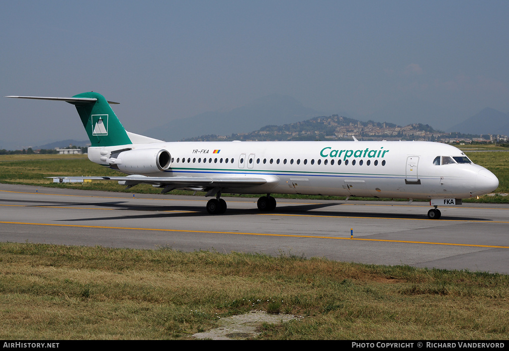 Aircraft Photo of YR-FKA | Fokker 100 (F28-0100) | Carpatair | AirHistory.net #20645