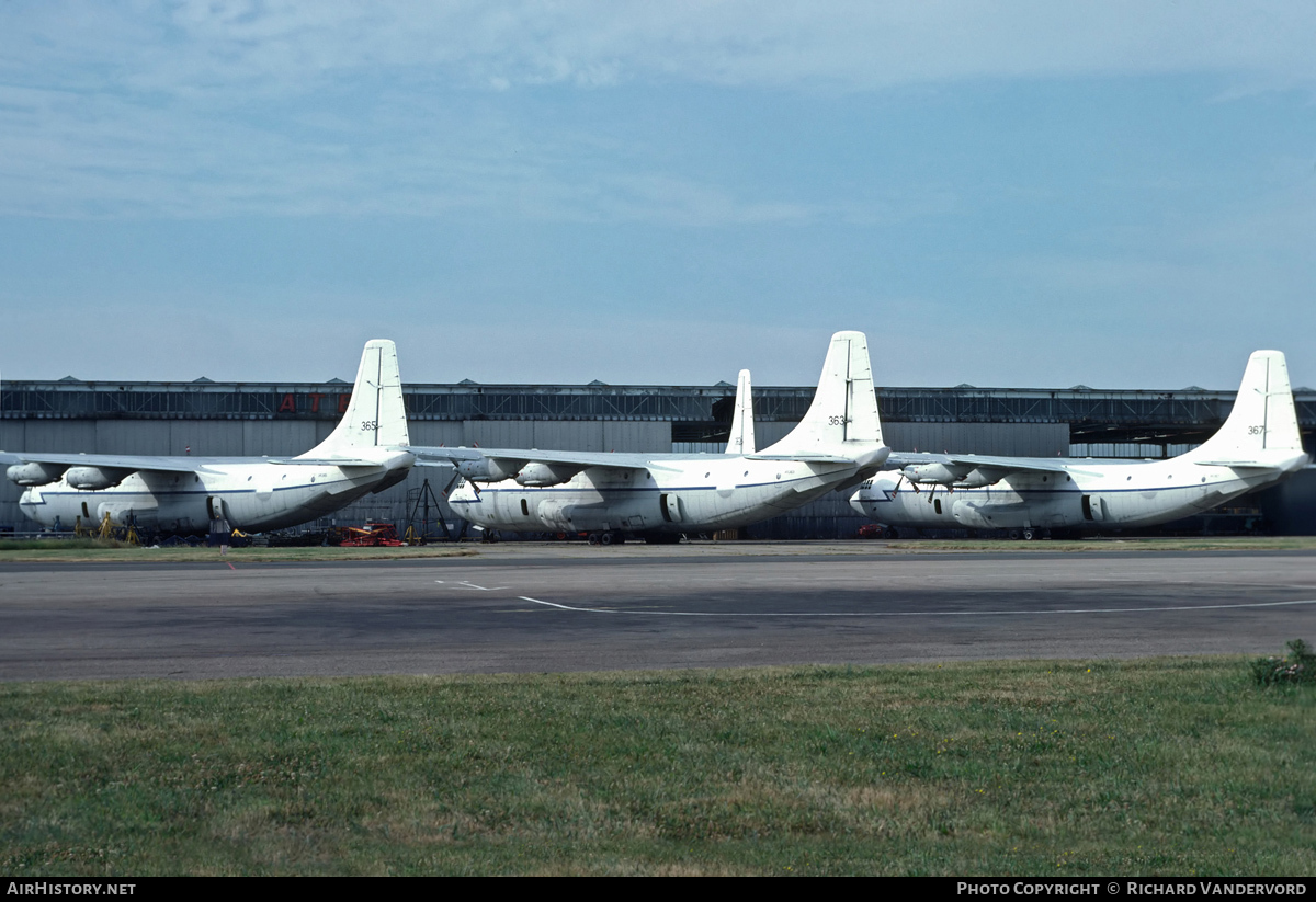 Aircraft Photo of XR365 | Short SC.5 Belfast C1 | AirHistory.net #20703