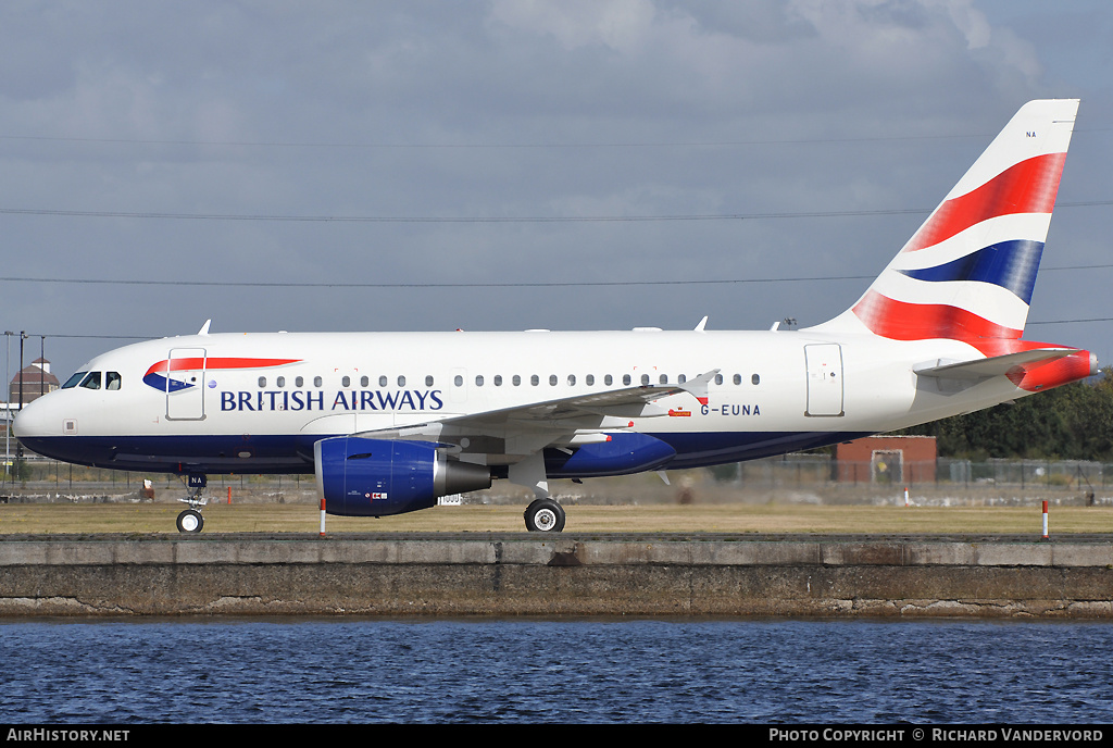 Aircraft Photo of G-EUNA | Airbus ACJ318 (A318-112/CJ) | British Airways | AirHistory.net #20726