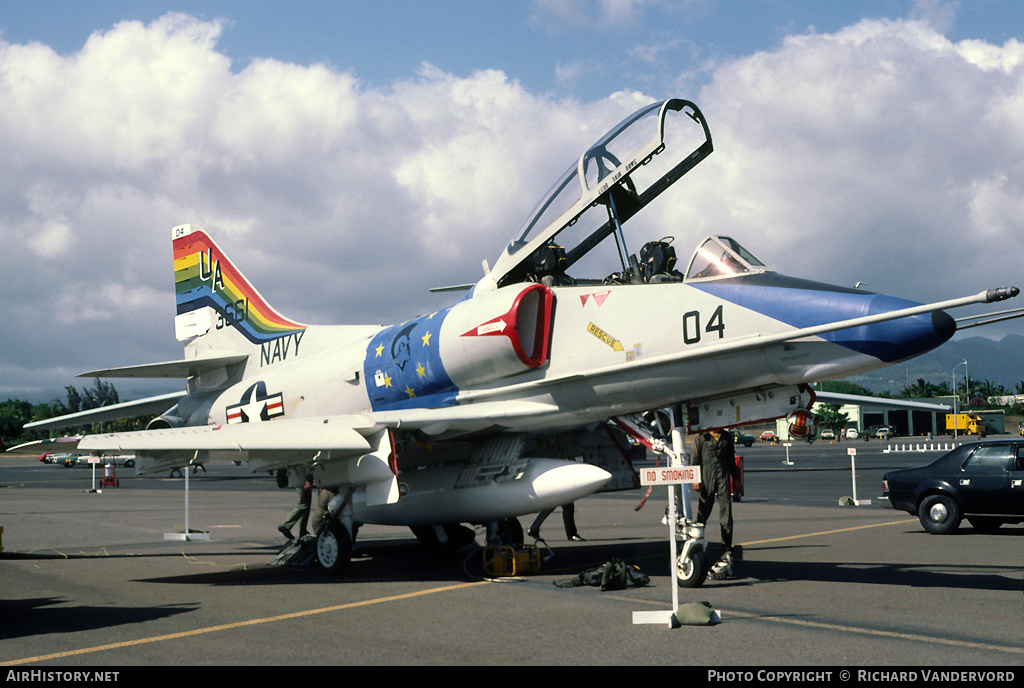 Aircraft Photo of 153661 / 3661 | Douglas TA-4J Skyhawk | USA - Navy | AirHistory.net #20796
