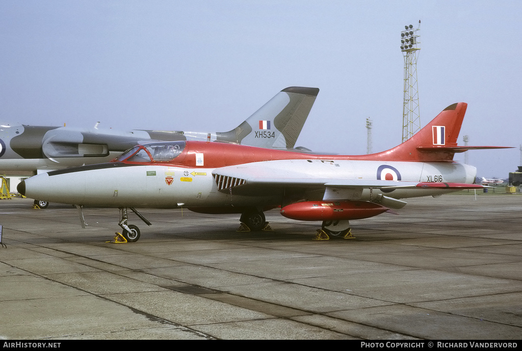 Aircraft Photo of XL616 | Hawker Hunter T7A | UK - Air Force | AirHistory.net #20865