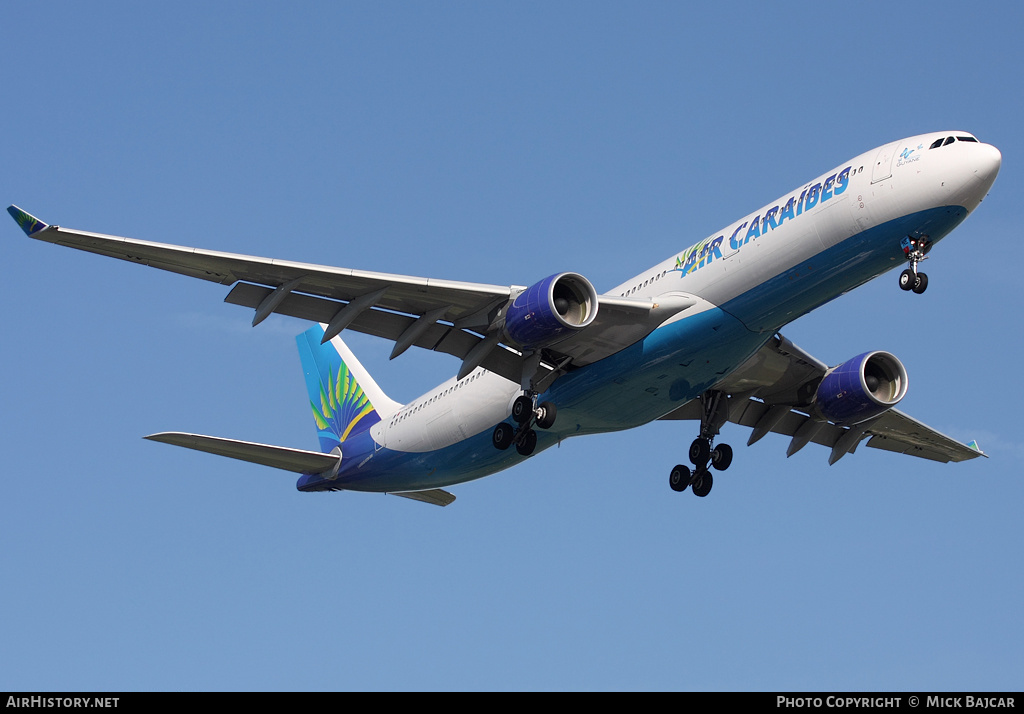 Aircraft Photo of F-OONE | Airbus A330-323 | Air Caraïbes | AirHistory.net #20871