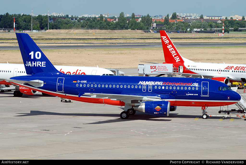 Aircraft Photo of D-AHIK | Airbus A319-112 | Hamburg International | AirHistory.net #20880