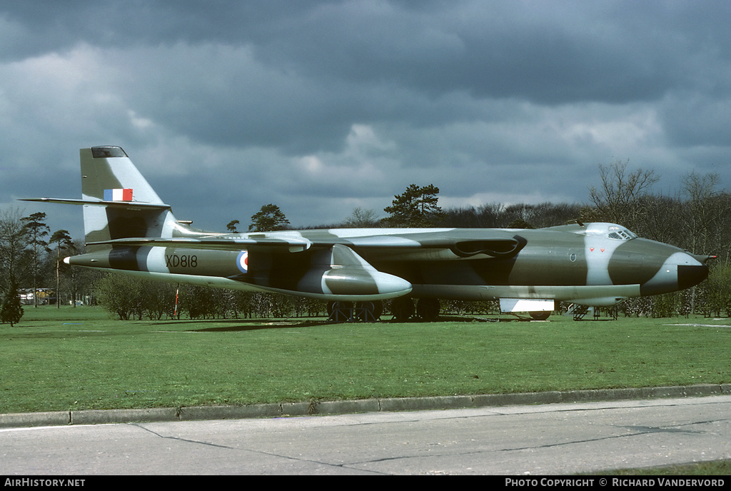 Aircraft Photo of XD818 | Vickers Valiant BK1 | UK - Air Force | AirHistory.net #20959