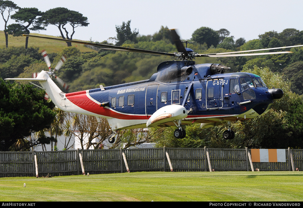 Aircraft Photo of G-BFFJ | Sikorsky S-61N MkII | British International Helicopters | AirHistory.net #21109