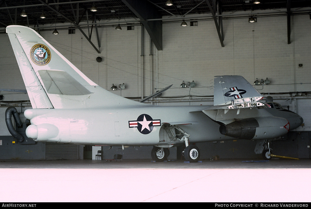 Aircraft Photo of 144857 | Douglas TA-3B Skywarrior | USA - Navy | AirHistory.net #21216