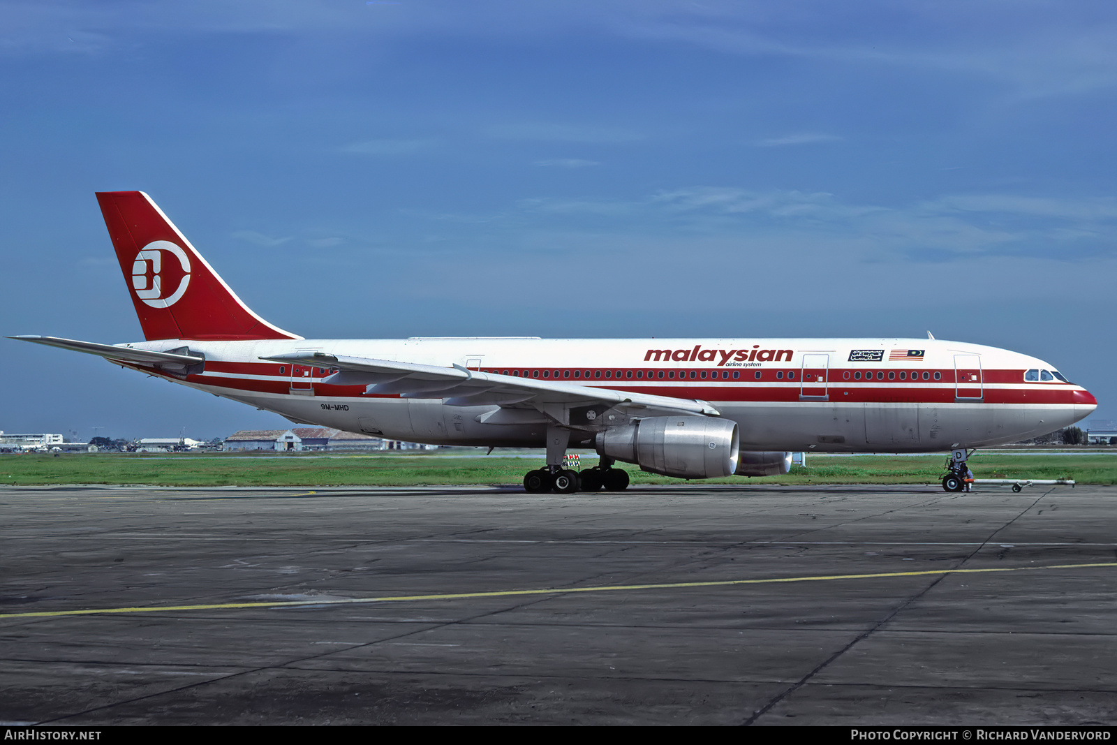 Aircraft Photo of 9M-MHD | Airbus A300B4-203 | Malaysian Airline System - MAS | AirHistory.net #21309