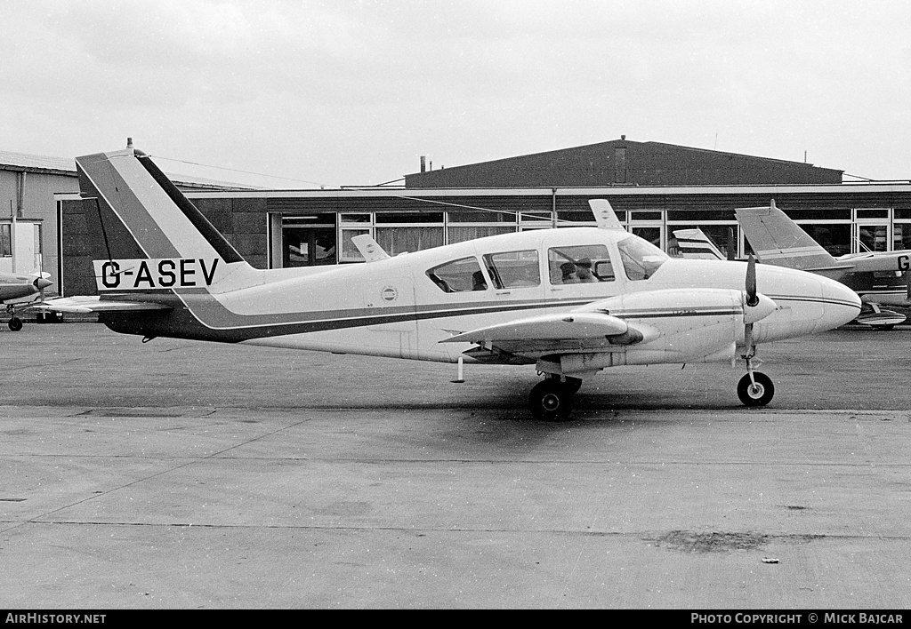Aircraft Photo of G-ASEV | Piper PA-23-250 Aztec | AirHistory.net #21403