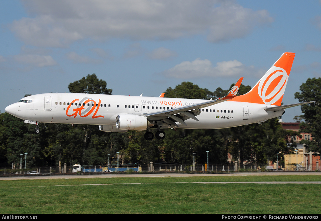 Aircraft Photo of PR-GTT | Boeing 737-8EH | GOL Linhas Aéreas | AirHistory.net #21523
