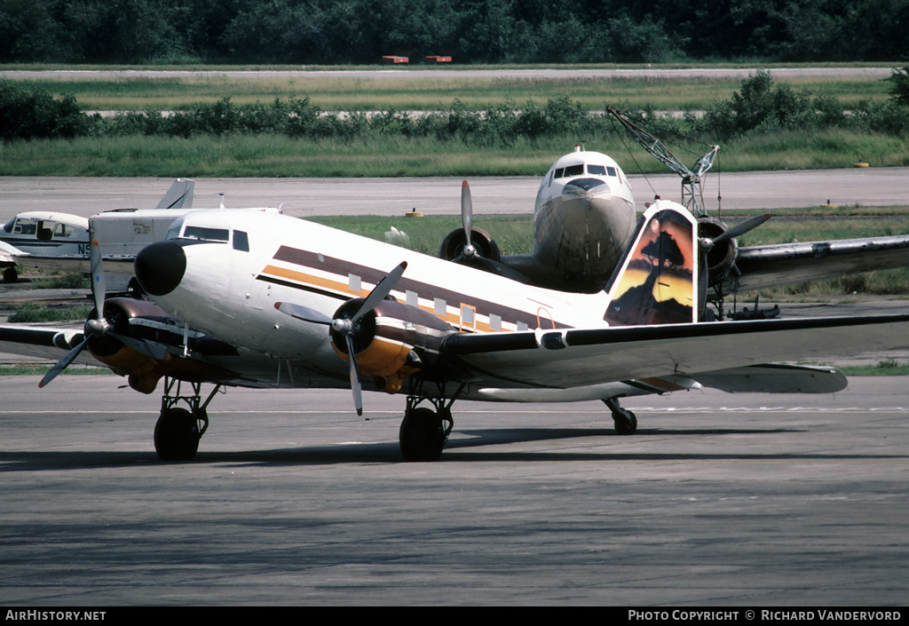 Aircraft Photo of N101SF | Douglas DC-3(C) | Nevada Airlines | AirHistory.net #21622