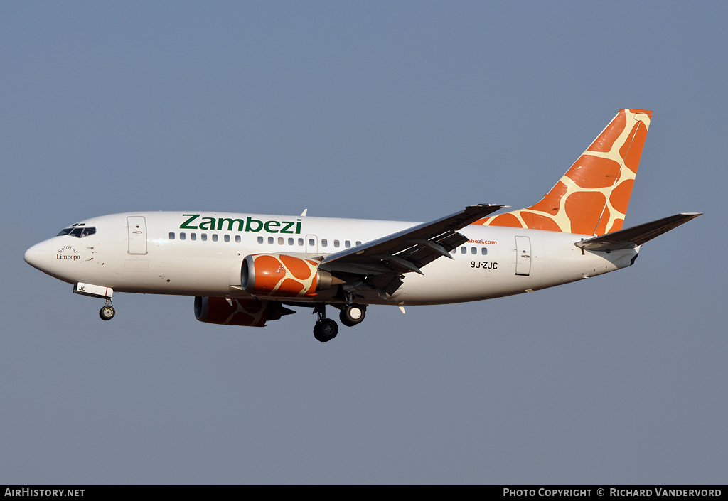 Aircraft Photo of 9J-ZJC | Boeing 737-53S | Zambezi Airlines | AirHistory.net #21677