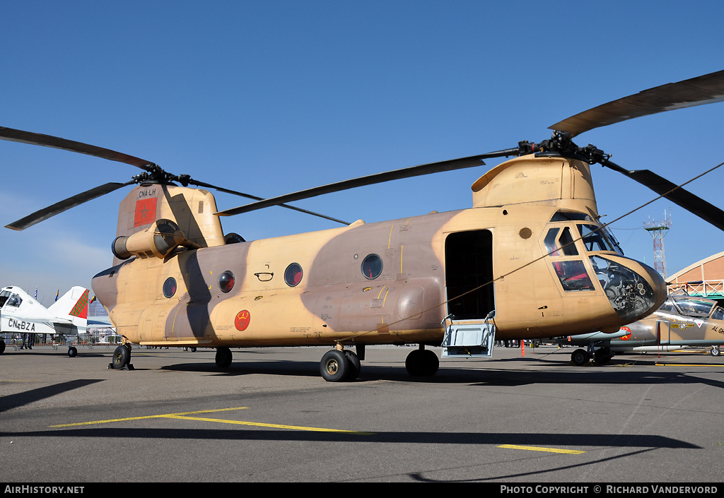 Aircraft Photo of CNA-LH | Boeing Vertol CH-47C Chinook | Morocco - Air Force | AirHistory.net #21711