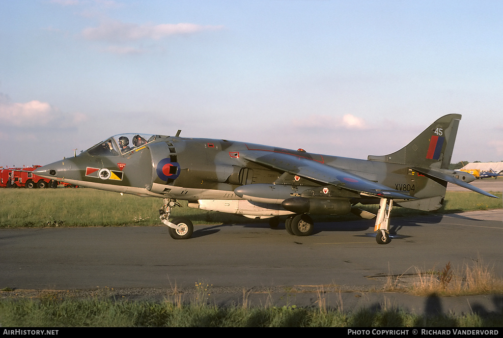 Aircraft Photo of XV804 | Hawker Siddeley Harrier GR1 | UK - Air Force | AirHistory.net #21811