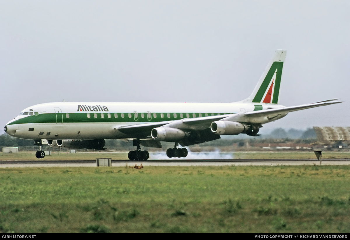 Aircraft Photo of I-DIWG | Douglas DC-8-43 | Alitalia | AirHistory.net #21816